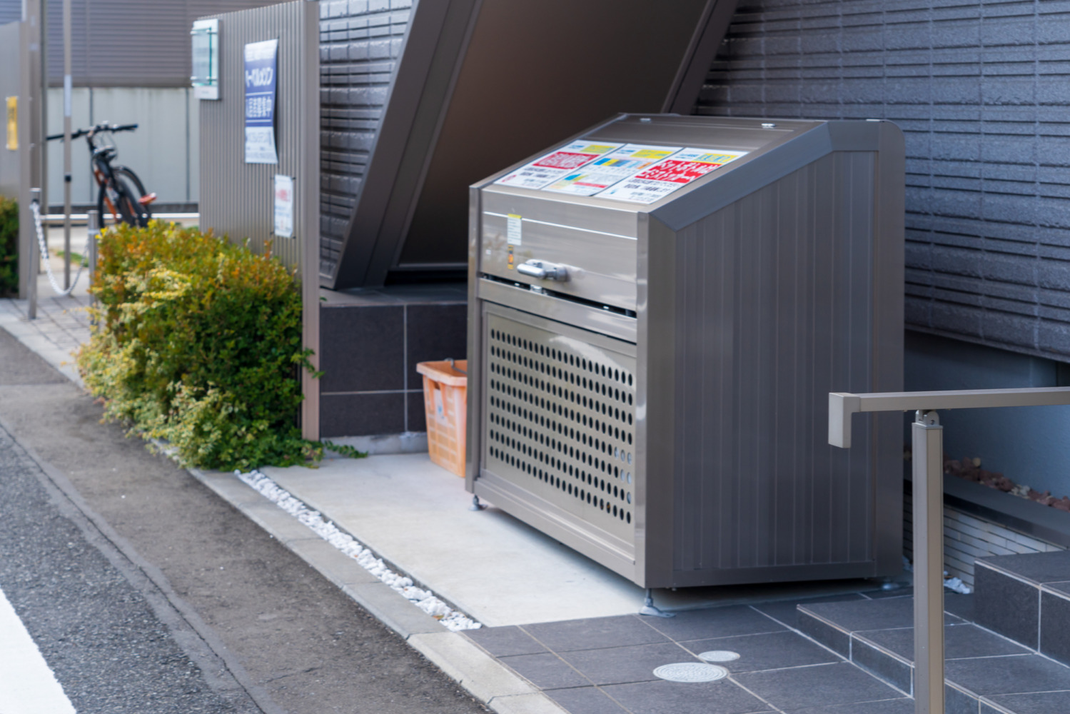 陶器を不燃ゴミで処分する方法