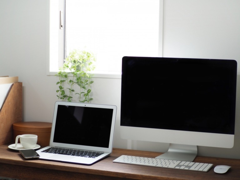 パソコンはどう処分する？処分方法・費用・売却できるケースを解説