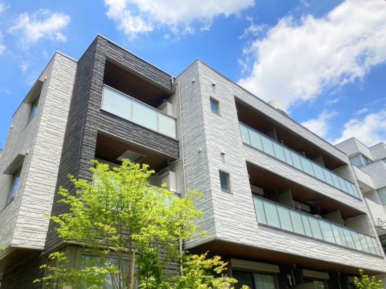 マンションでの粗大ゴミ回収方法と注意点!ゴミ置き場に放置は厳禁!