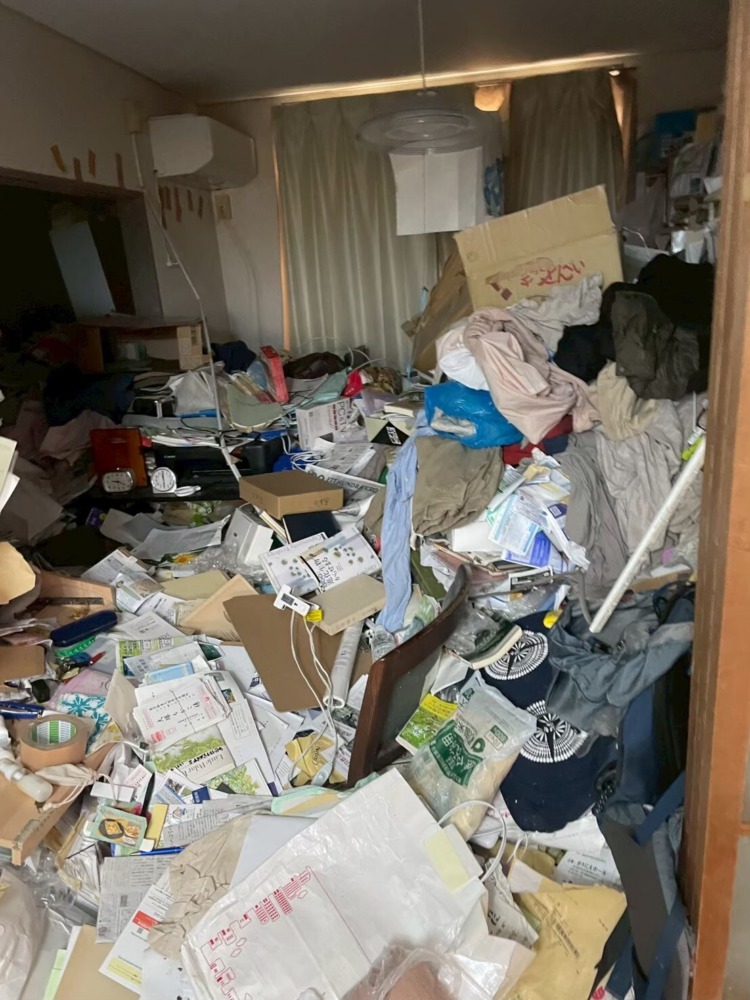 ゴミ屋敷の清掃